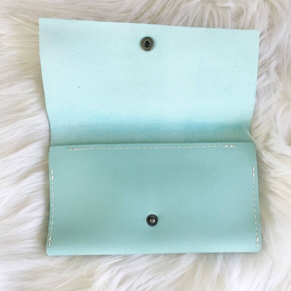 Portland Leather Mint Green Wallet - Picture 3 of 5